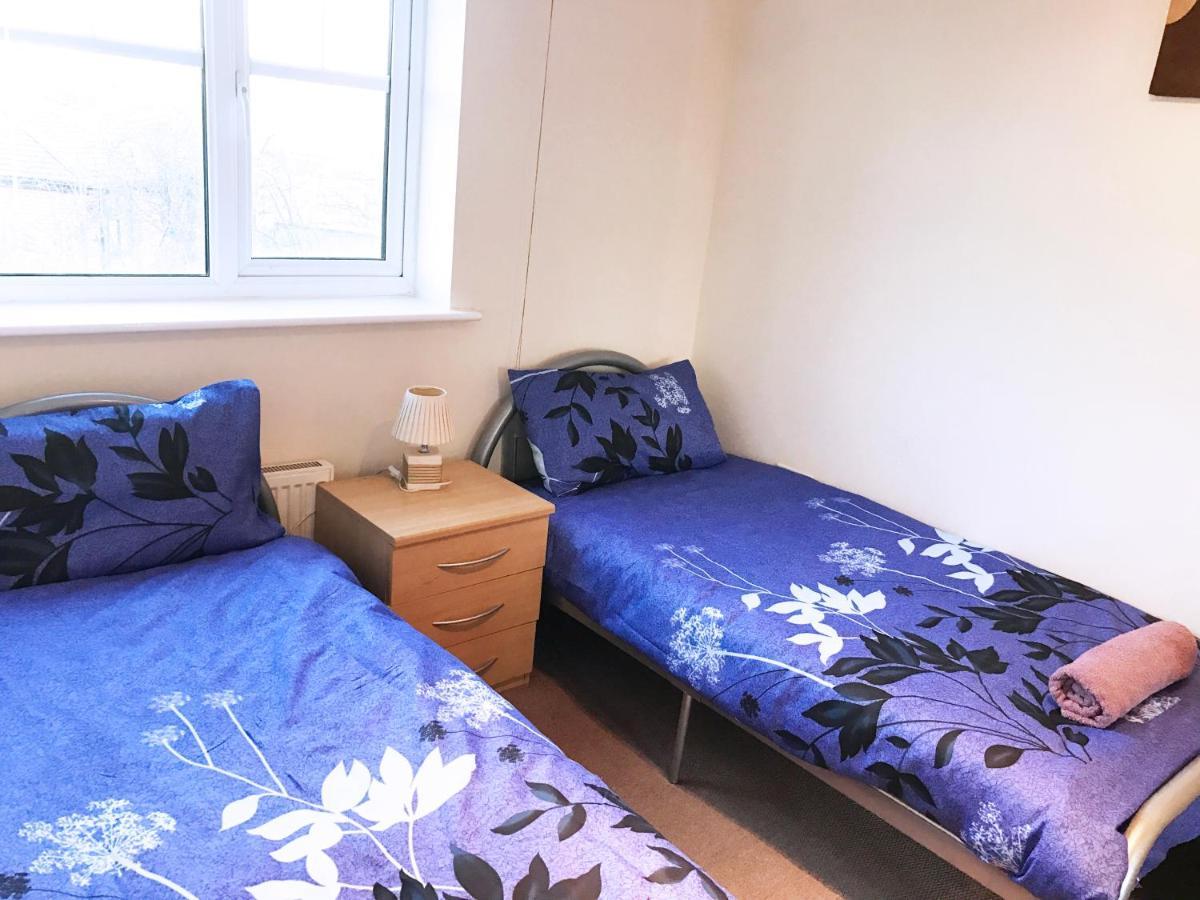 Casa de hóspedes My-places Abbotsfield Court Townhouse 4 Manchester