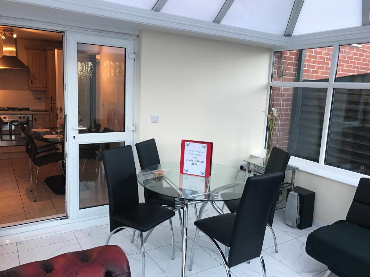 Casa de hóspedes My-places Abbotsfield Court Townhouse 4 4*